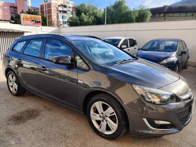 usata Opel Astra 4ª serie 1.7 CDTI 110CV Sports Tourer Cosmo