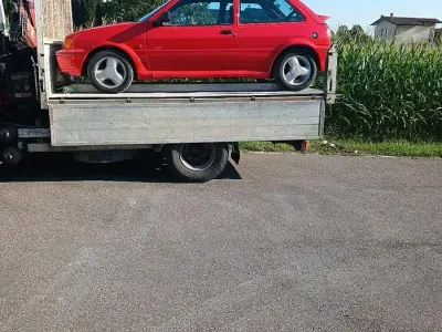 Usata Ford Fiesta RS 94 CV (69 kW) 1990 Rosso Utilitaria