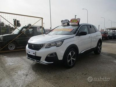 Usata Peugeot 3008 GT-line 120 CV (88 kW) 2018 Bianco SUV