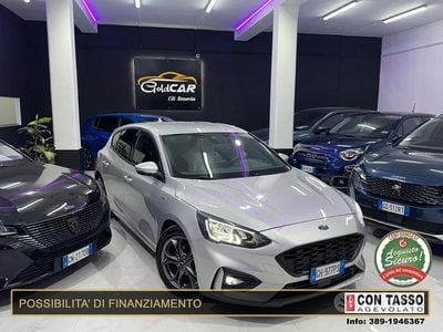 Usata Ford Focus ST-Line 120 CV (88 kW) 2021 Grigio Berlina