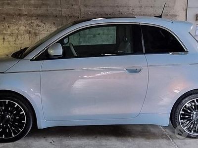Usata Fiat 500e La Prima 2021 Blu Utilitaria