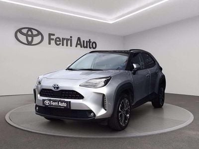 Usata Toyota Yaris Cross Lounge 116 CV (85 kW) 2023 Argento SUV