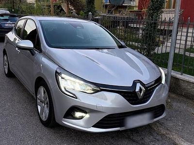 Usata Renault Clio V 100 CV (73 kW) 2020 Grigio Berlina