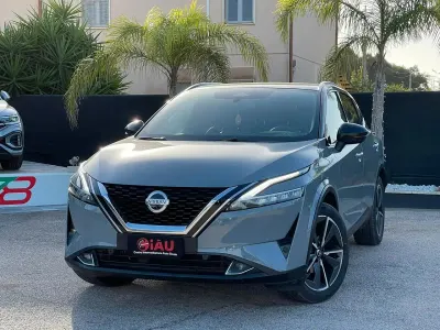 Usado Nissan Qashqai N-Connecta 140 CV (102 kW) 2021 Gris SUV