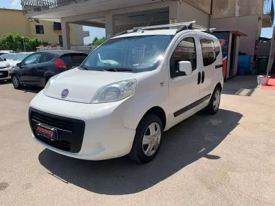 Usata Fiat Qubo Active 77 CV (56 kW) 2013 Bianco Monovolume