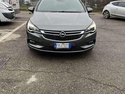 Usata Opel Astra Business 110 CV (80 kW) 2019 Berlina