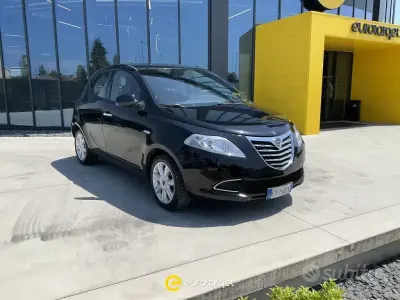 Usata Lancia Ypsilon