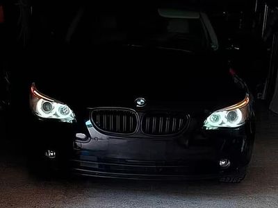 Usata BMW 525 177 CV (130 kW) 2004 Nero Station wagon