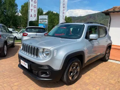 Usata Jeep Renegade Longitude 120 CV (88 kW) 2016 Argento SUV