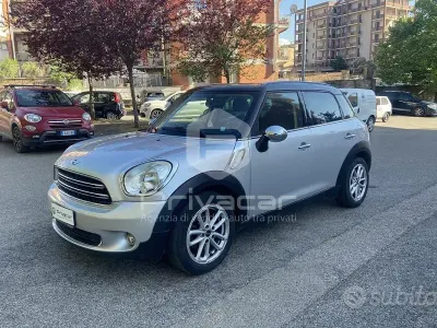 Usata Mini Cooper D Countryman Business 111 CV (81 kW) 2015 Grigio SUV