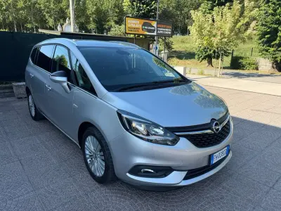 Usata Opel Zafira Innovation 150 CV (110 kW) 2017 Argento Monovolume