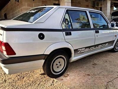 Usata Alfa Romeo 75 120 CV (88 kW) 1985 Berlina