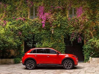 Nuova Fiat 600 Pop 101 CV (74 kW) 2026 Argento SUV