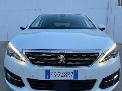 Usata Peugeot 308 Allure 131 CV (96 kW) 2018 Bianco Berlina