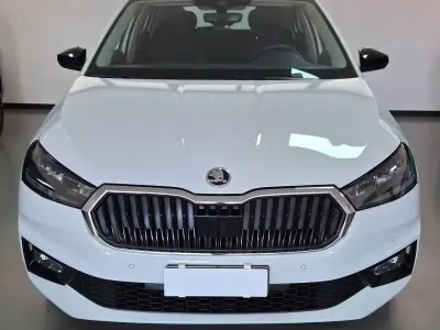 Usata Skoda Fabia 80 CV (58 kW) 2025 Bianco Utilitaria