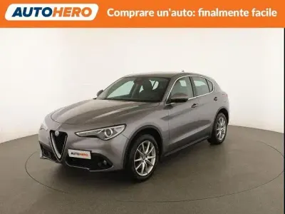 Usata Alfa Romeo Stelvio Super 210 CV (154 kW) 2017 Grigio SUV