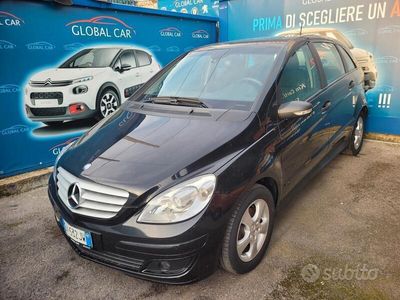 usata Mercedes B150 benzina ok neopatentati 2009