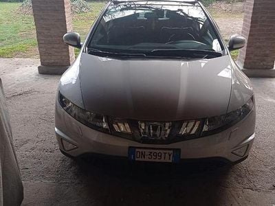 Usata Honda Civic 140 CV (102 kW) 2008 Grigio Berlina