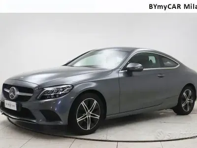 Usata Mercedes C200 184 CV (135 kW) 2020 Grigio Coupé