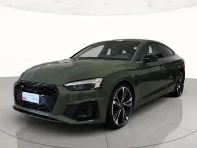 Usata Audi A5 S-Line 204 CV (150 kW) 2025 Verde district metallizzato