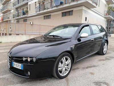 Usata Alfa Romeo 159 Super 136 CV (100 kW) 2012 Nero Station wagon