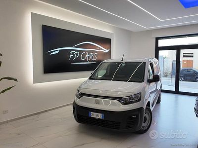 Usata Fiat Doblò 131 CV (96 kW) 2023 Other Monovolume