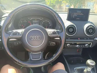 Usata Audi A3 Cabriolet Ambition 140 CV (102 kW) 2014 Argento Cabrio