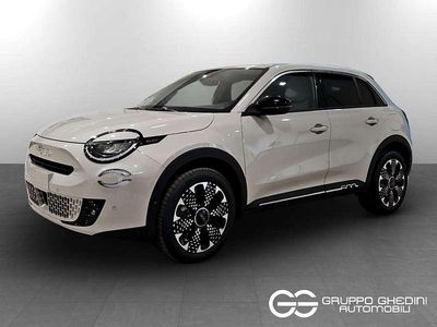 Nuova Fiat 600 La Prima 101 CV (74 kW) 2026 Bicolore sabbia tetto nero SUV