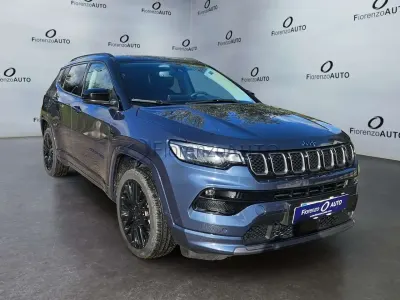 Usata Jeep Compass 241 CV (177 kW) 2023 Blu/azzurro SUV