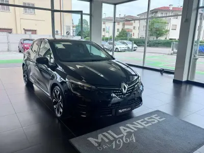 Usata Renault Clio V Intens 91 CV (66 kW) 2021 Nacre' Berlina