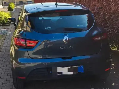 Usata Renault Clio IV 48 CV (35 kW) 2017 Bluazzurro Berlina