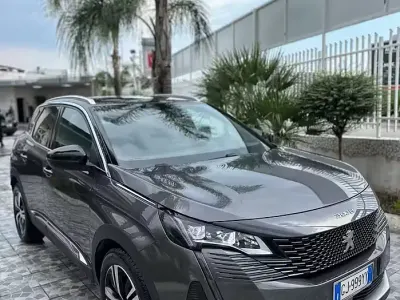 Usata Peugeot 3008 GT 131 CV (96 kW) 2022 Grigio SUV