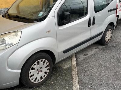 Usata Fiat Qubo Active 75 CV (55 kW) 2011 Grigio Monovolume