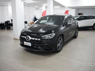 Usata Mercedes GLA200 Premium 150 CV (110 kW) 2023 Nero SUV