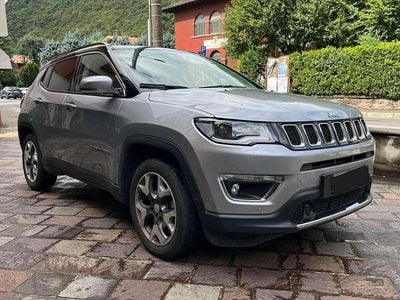 Usata Jeep Compass Limited 140 CV (102 kW) 2018 Argento SUV