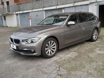 usata BMW 318 d Touring Luxury - TAGLIANDI - FARI LED