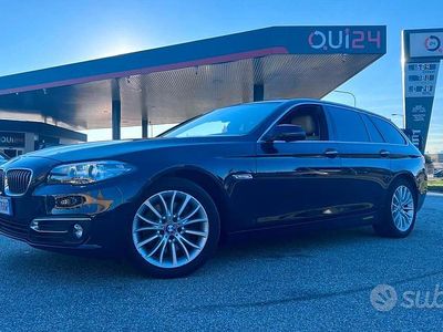 Usata BMW 525 Luxury Line 218 CV (160 kW) 2014 Blu Station wagon