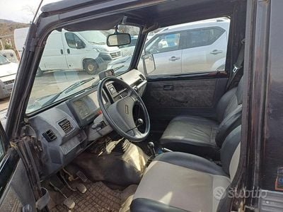 Usata Suzuki Samurai 69 CV (50 kW) 1996 Nero SUV