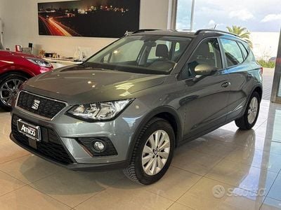 Usata Seat Arona 95 CV (69 kW) 2017 Grigio SUV