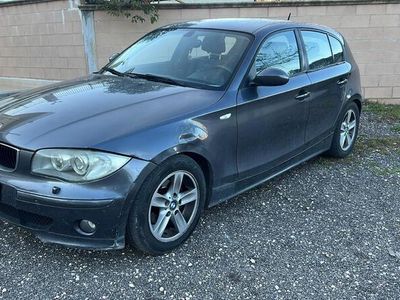 usata BMW 118 118 d cat 5 porte Attiva