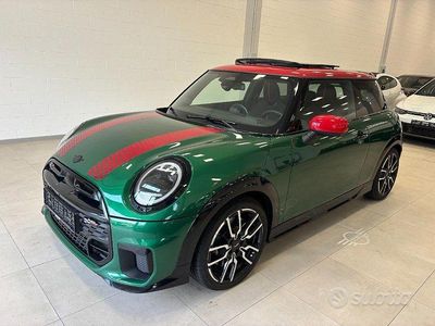 Usata Mini John Cooper Works 204 CV (150 kW) 2025 Verde Utilitaria