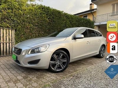 Usata Volvo V60 Summum 205 CV (150 kW) 2011 Argento Station wagon