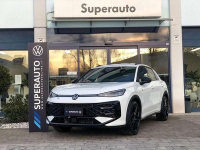Nuova VW T-Roc R-line 150 CV (110 kW) 2026 Pure white SUV
