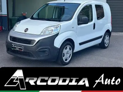 Usata Fiat Fiorino Trekking 95 CV (69 kW) 2021 Bianco Monovolume