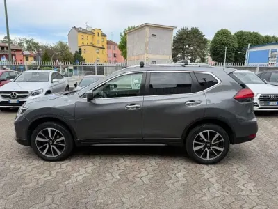 Occasion Nissan X-Trail 131 ch (96 kW) 2018 Gris SUV