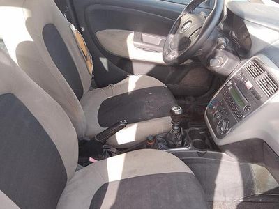 Usata Fiat Grande Punto 90 CV (66 kW) 2005 Nero Utilitaria