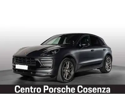 Usata Porsche Macan 265 CV (194 kW) 2022 Grigio vulcano metallizzato SUV