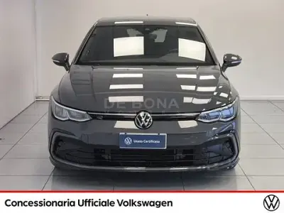Usata VW Golf VIII R-line 150 CV (110 kW) 2023 Grigio Utilitaria