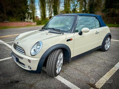 Usata Mini Cooper Cabriolet 116 CV (85 kW) 2007 Bianco Cabrio