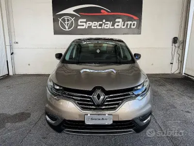 Usata Renault Espace Initiale 160 CV (117 kW) 2015 Marrone Monovolume